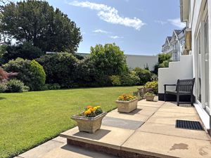 Photo 12- click for photo gallery